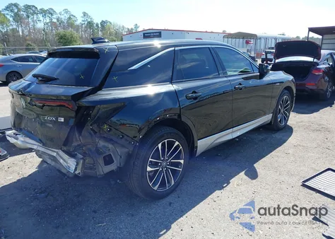2024 Acura Zdx A-Spec z USA, uszkodzony, nr VIN 4W5KHMRK8RZ515417